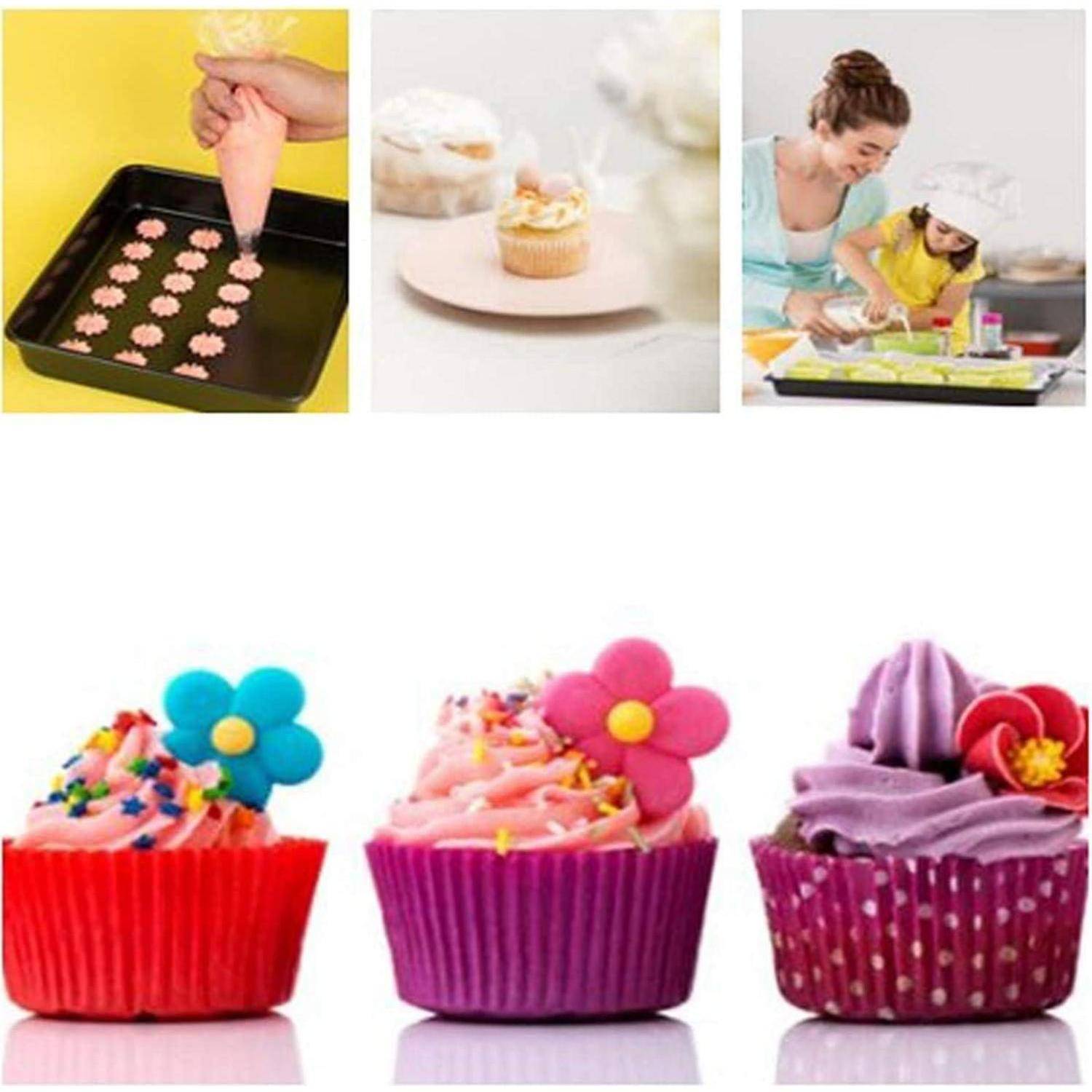 Collage zum Thema Cupcake-Verzierung: Teig in kleine Förmchen spritzen, gefrostete Cupcakes und ein Erwachsener hilft einem Kind beim Verzieren von Cupcakes.