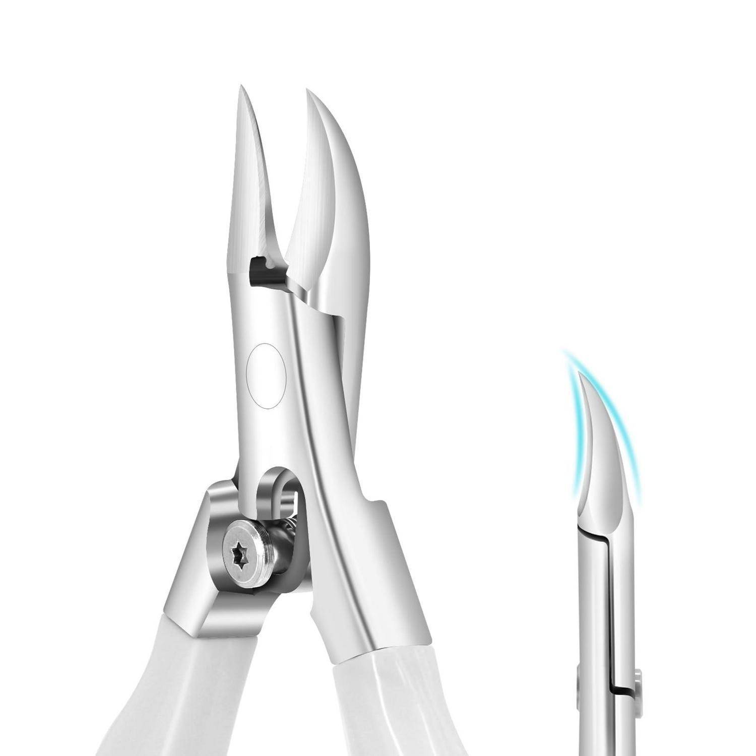 Nahaufnahme einer silbernen Nagelschere mit einem integrierten gebogenen Klingenaufsatz, der daneben gezeigt wird und die Schneidekante und das Werkzeugdesign hervorhebt.