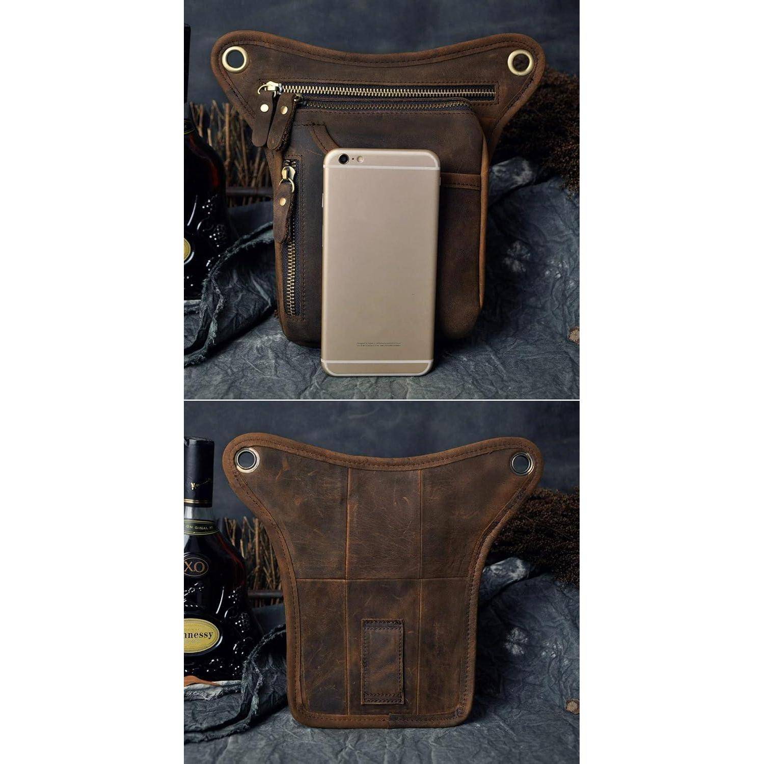 Braune Ledertasche zum Umhängen, von vorne und hinten gezeigt, mit reißverschlossenem Frontfach, langen Riemen und goldenen Ösen; ein Smartphone ist zum Größenvergleich abgebildet.