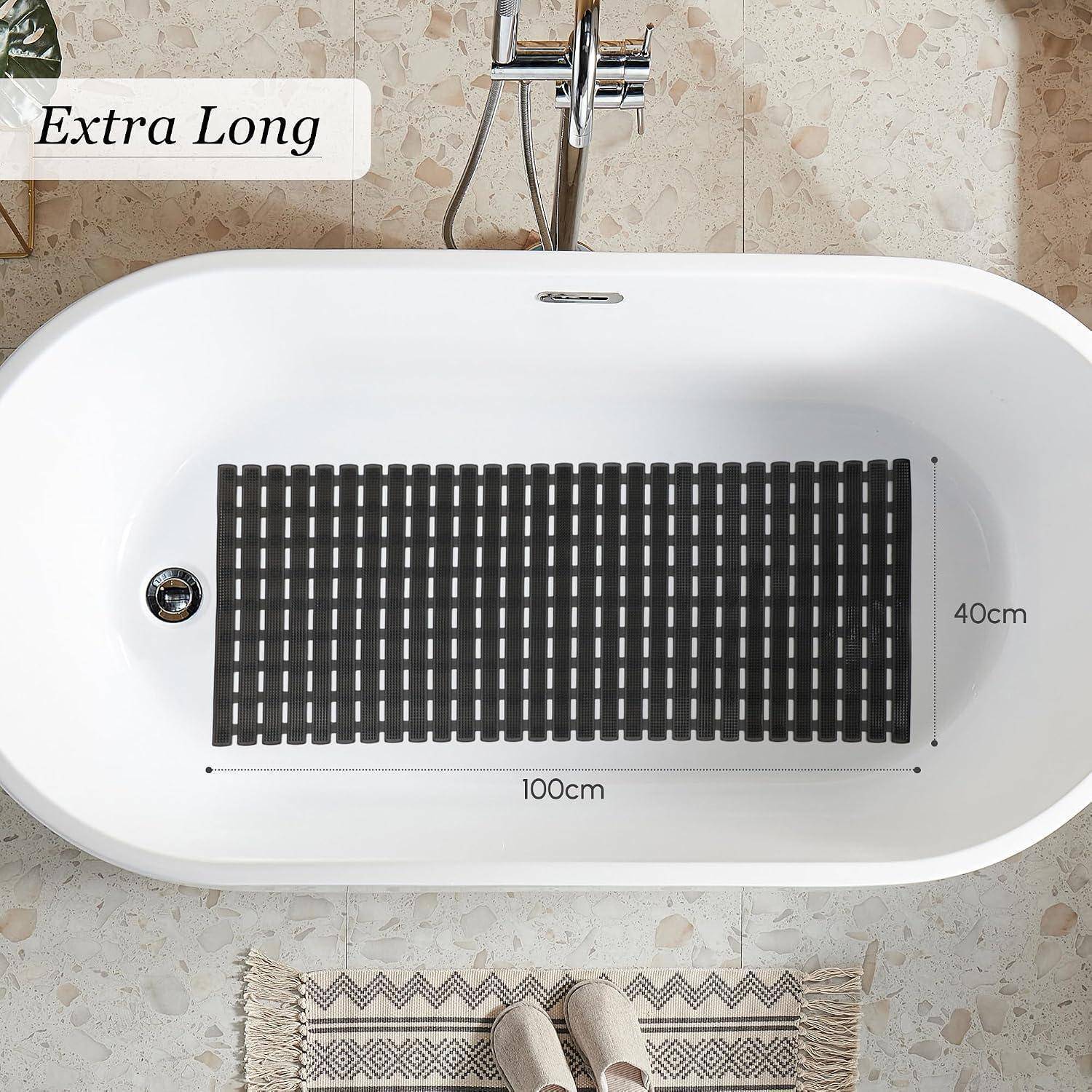 Draufsicht auf eine extra lange schwarze Badmatte in einer weißen Badewanne, mit den Maßen 100 cm x 40 cm gekennzeichnet.