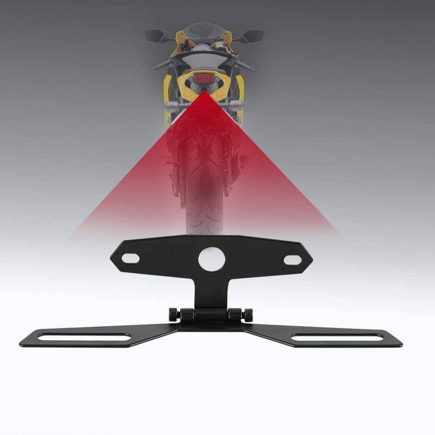 Hinteres Motorrad-Kennzeichenhalter mit integrierter roter dreieckiger Lichtprojektion, montiert hinter einem Motorrad auf grauem Hintergrund.