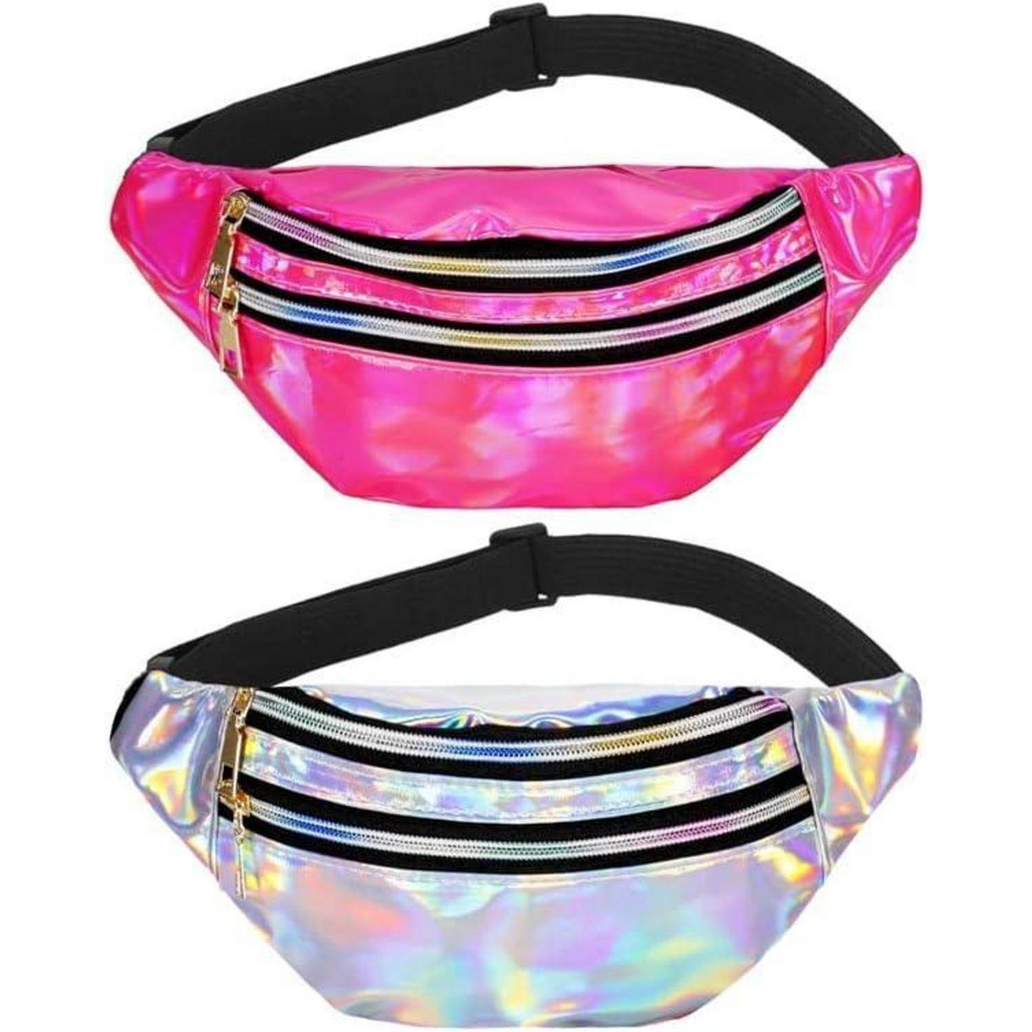 Zwei holografische Hüfttaschen mit schwarzen Riemen und vorderen Reißverschlusstaschen, gezeigt in Pink und Silber auf weißem Hintergrund.