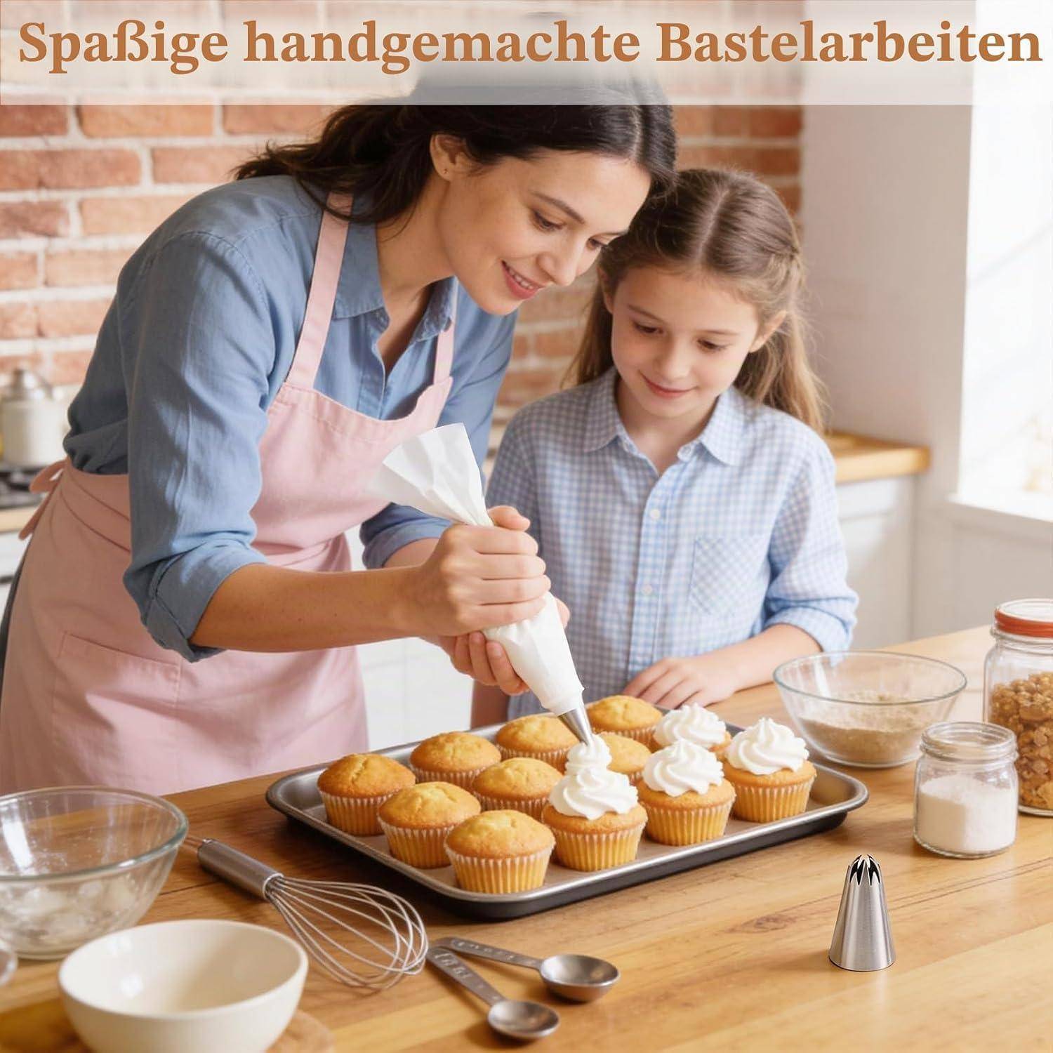 Frau und junges Mädchen dekorieren Cupcakes mit Zuckerguss in einer Küche; deutscher Text liest sich wie 'Spaßige handgemachte Bastearbeiten'.