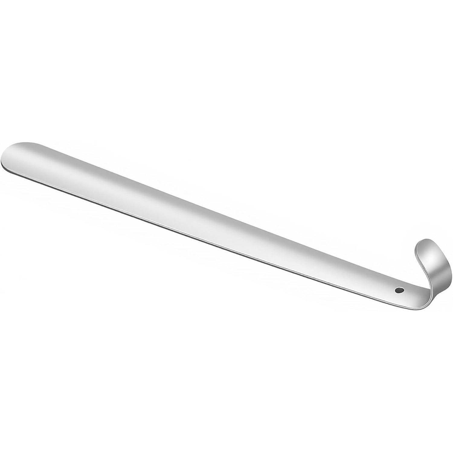 Silberner Metallwandhaken mit langem flachem Arm, abgerundete Spitze und einzelnes Befestigungsloch in der Nähe der Hakenspitze.