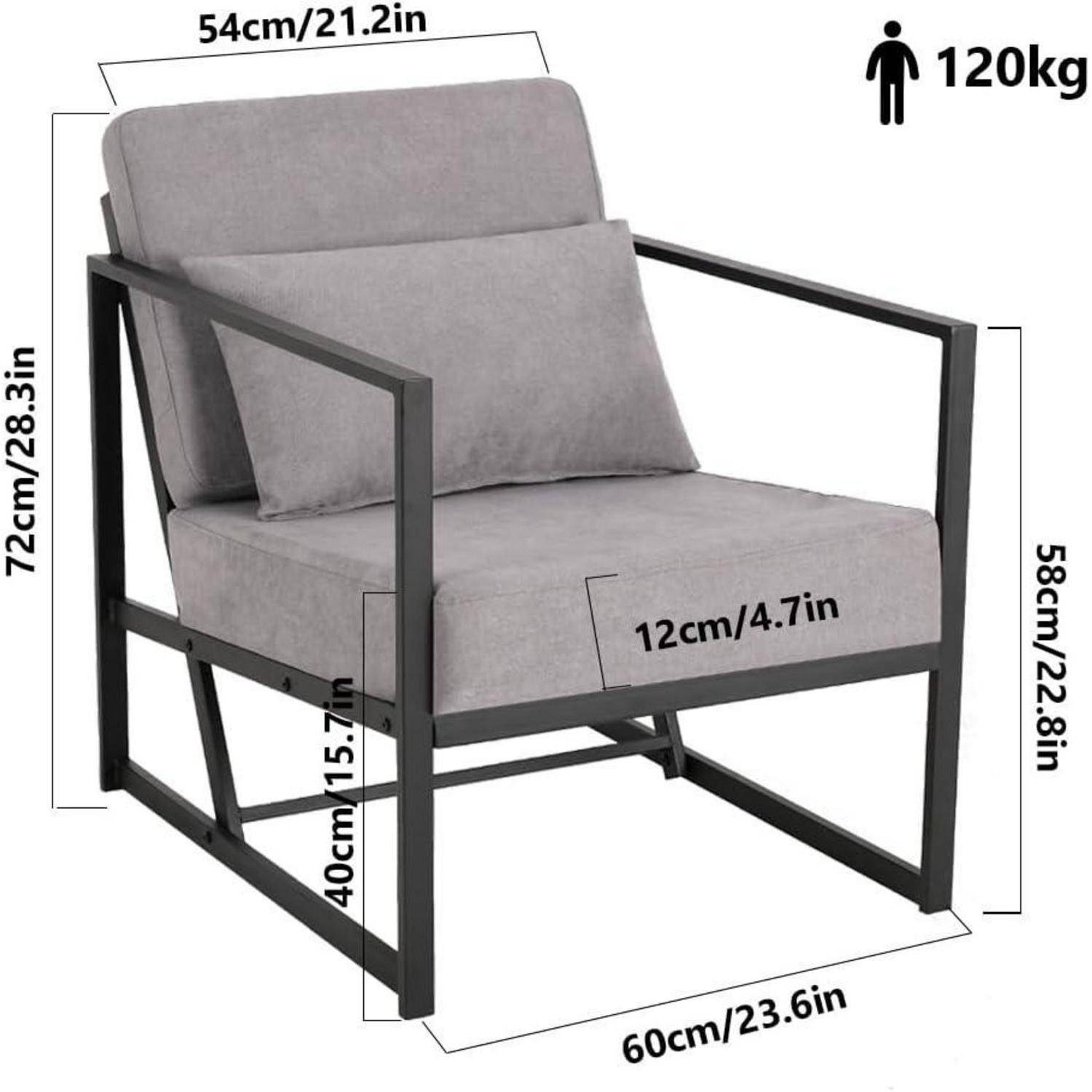 Grauer gepolsterter Sessel mit schwarzem Metallrahmen, gekennzeichnet mit Abmessungen und 120 kg Tragfähigkeit.