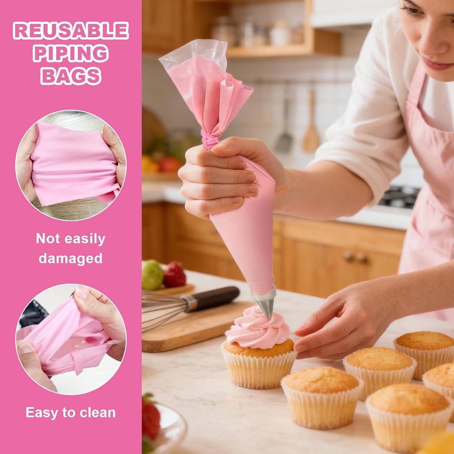 Rosafarbene Anzeige für wiederverwendbare Spritzbeutel; Bäcker verziert Cupcakes mit Glasur. Der Text sagt „Nicht leicht zu beschädigen