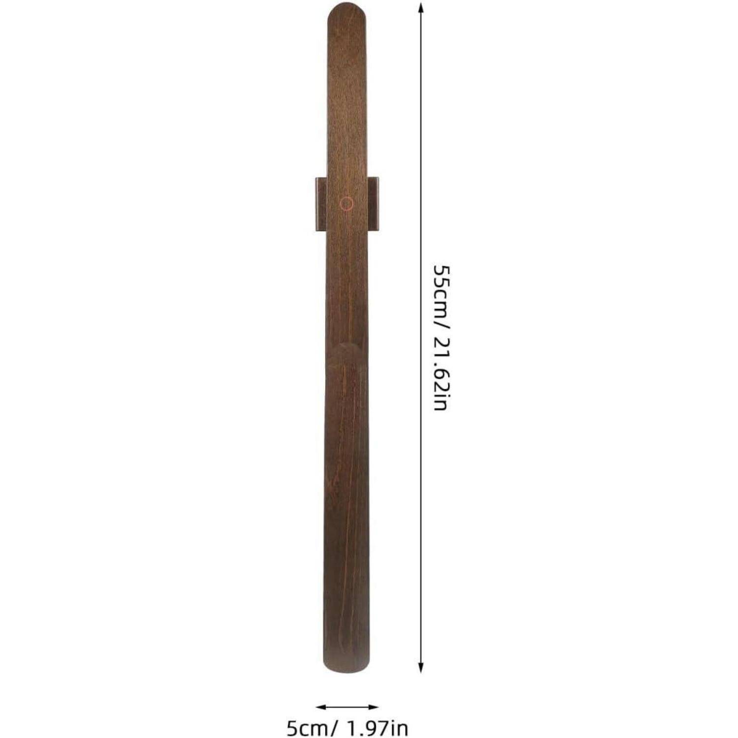 Holzpaddel oder -brett vertikal auf weißem Hintergrund dargestellt, beschriftet mit 55 cm Länge und 5 cm Breite.
