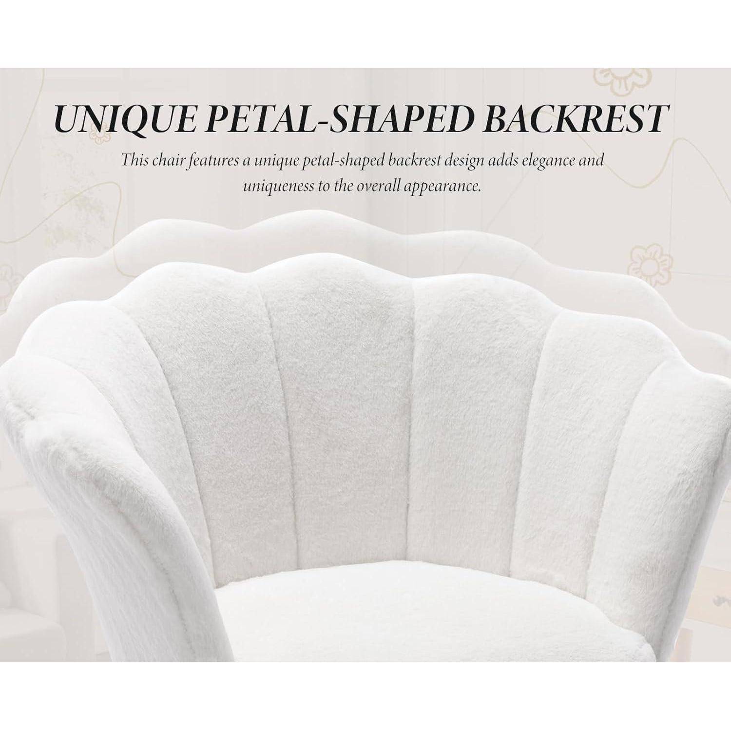 Weißer Stuhl mit einer einzigartigen blütenförmigen Rückenlehne, gekennzeichnet als elegantes Designmerkmal.