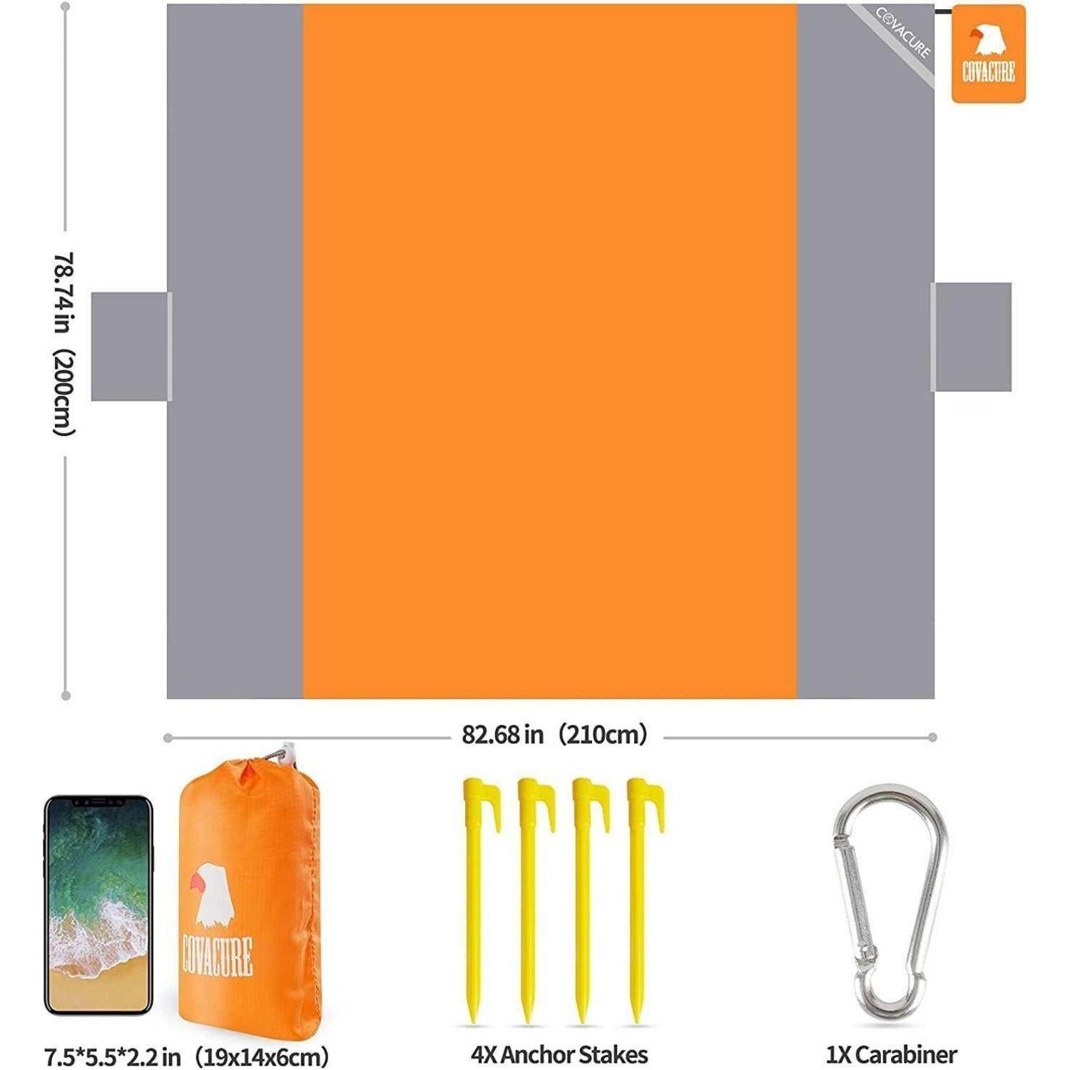 Illustration einer orange und grau gefärbten Camping-Unterkunft/Plane mit Abmessungen von 82,68 Zoll x 78,74 Zoll, plus mitgeliefertes Zubehör: 4 Ankerstifte und 1 Karabiner.