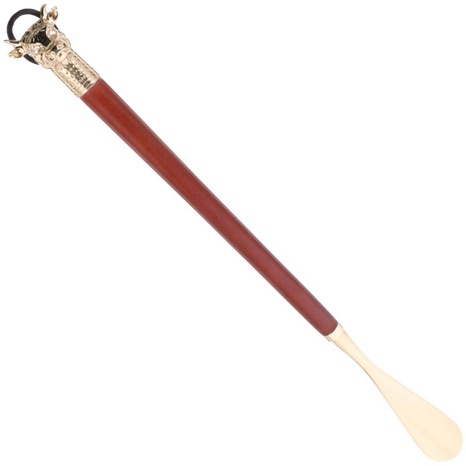 Ornamentierter Zeremonialstock mit geschnitztem Metallgriff, langem rotem Schaft und elfenbeinfarbenem, paddelförmigem Ende.