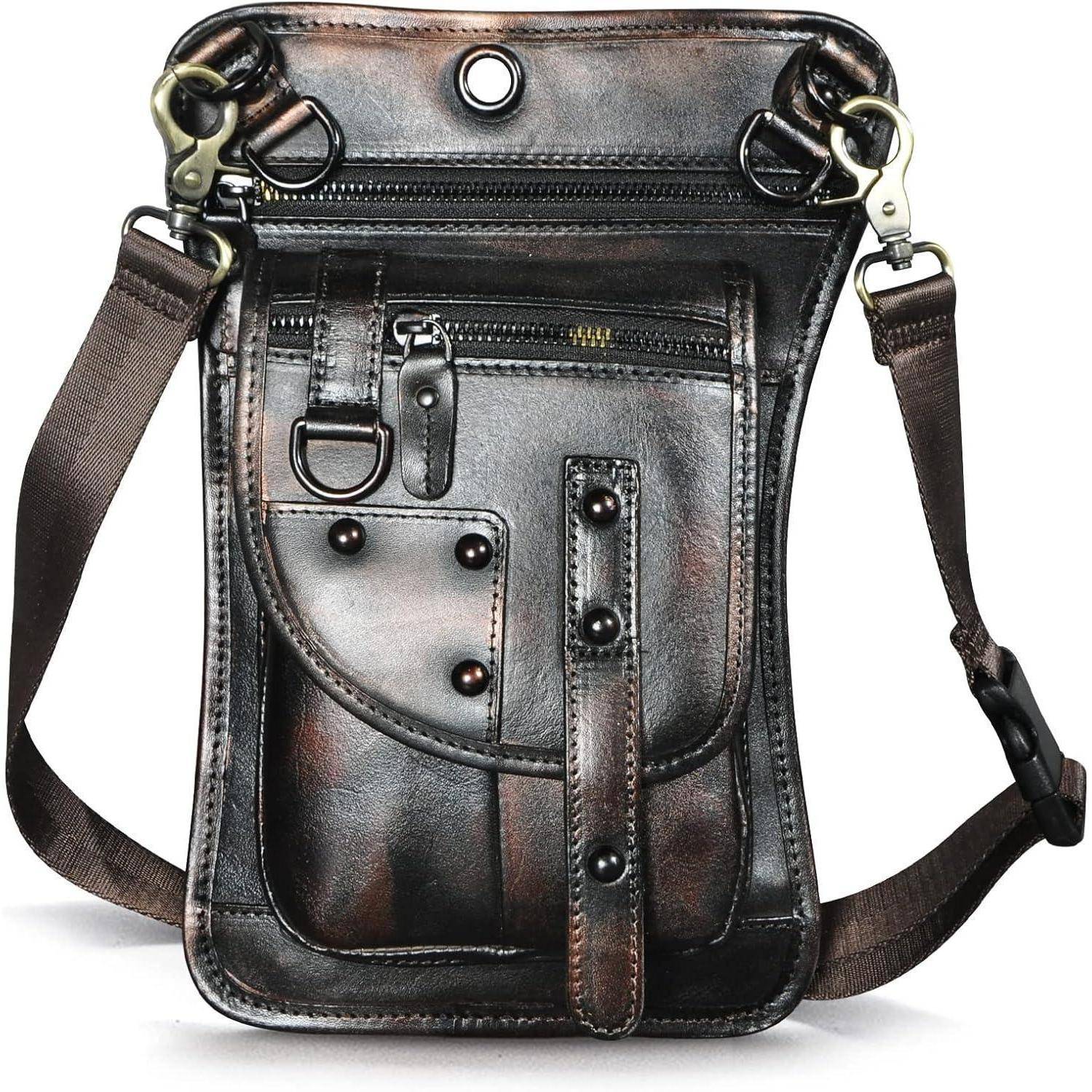 Schwarze Ledertasche zum Umhängen mit vorderen Taschen, Reißverschluss und verstellbarem Schultergurt auf weißem Hintergrund.
