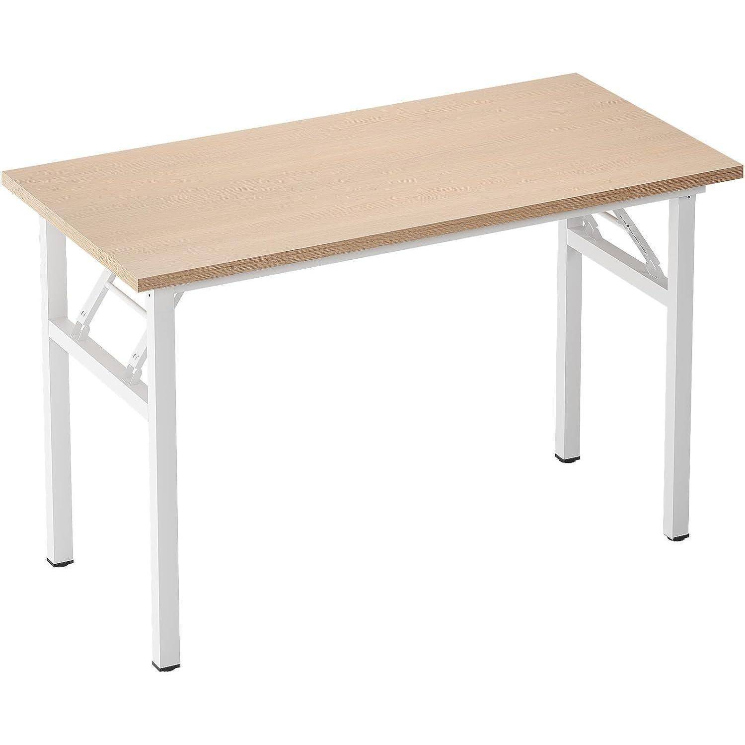 Rechteckiger Klapptisch mit hellem Holztop und weißen Metallbeinen auf weißem Hintergrund.