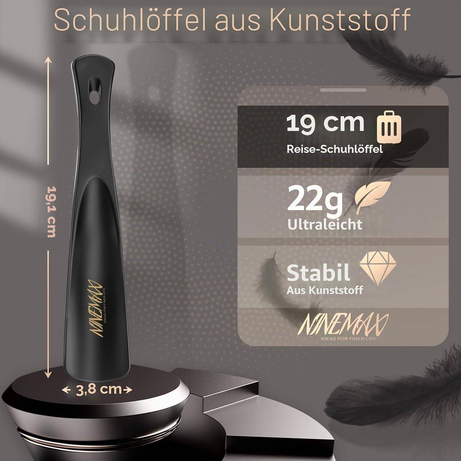 Produktbild eines schwarzen Kunststoff-Reiseschuhanziehers, 19 cm lang und 22 g, mit den Aufschriften 