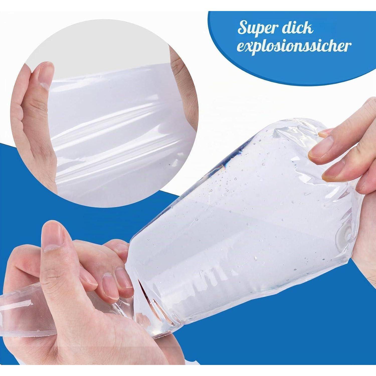 Hände, die eine durchsichtige Plastikfolie über einen Behälter spannen, wobei ein „Super dick explosionssicher