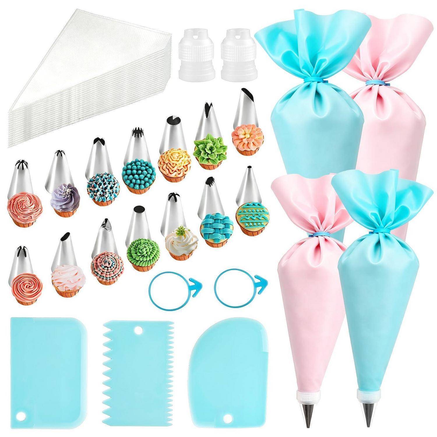 Satz wiederverwendbarer Spritzbeutel und Zuckerguss-Spitzenaufsätze mit Beispielen von dekorierten Cupcakes und gebundenen pastellfarbenen Kuchenbeuteln in Rosa und Blau.
