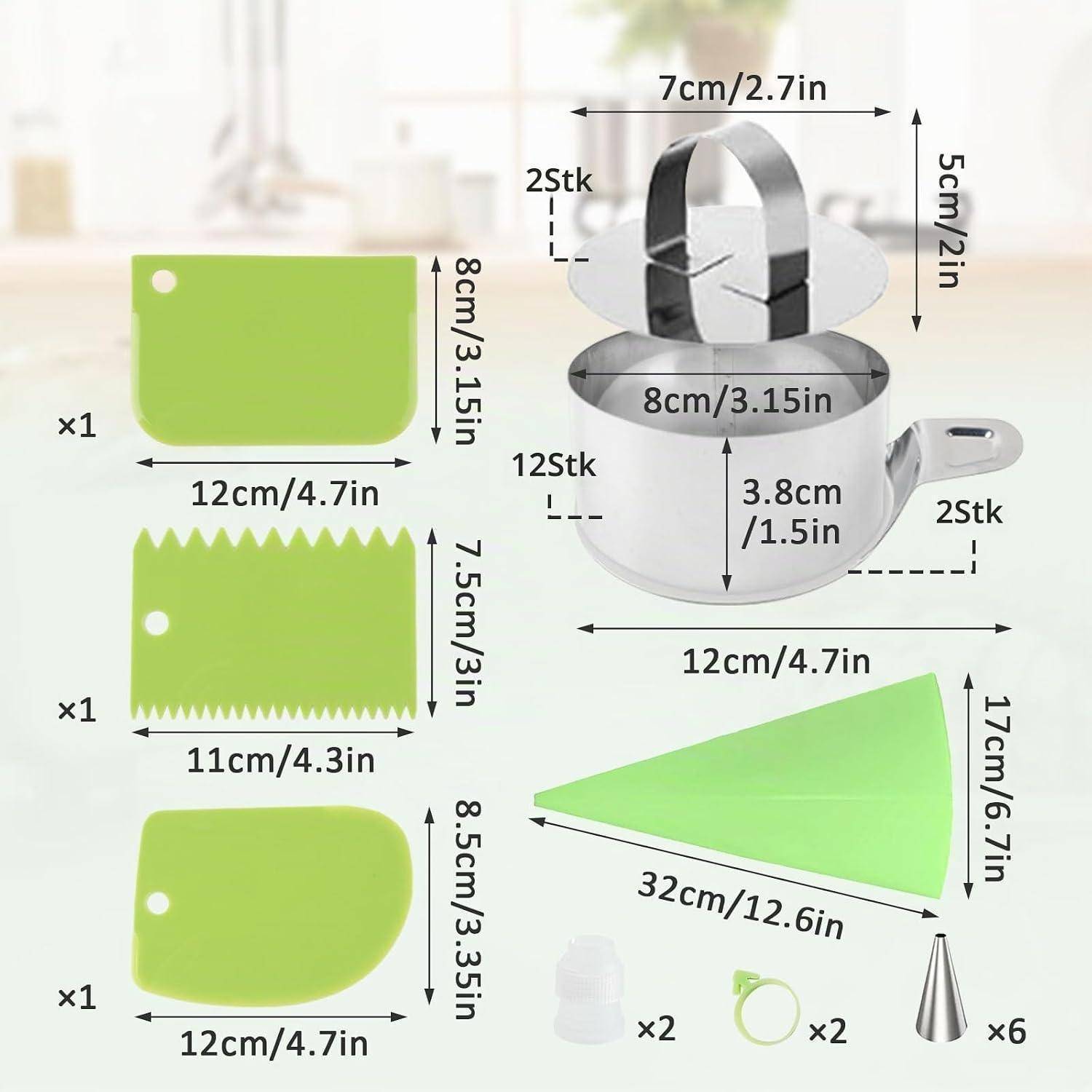 Produktgrößenchart mit grünen Backbeutelformen und Edelstahl-Dekorationsdüsen, mit Abmessungen in cm und Zoll sowie Mengen für jeden Artikel.
