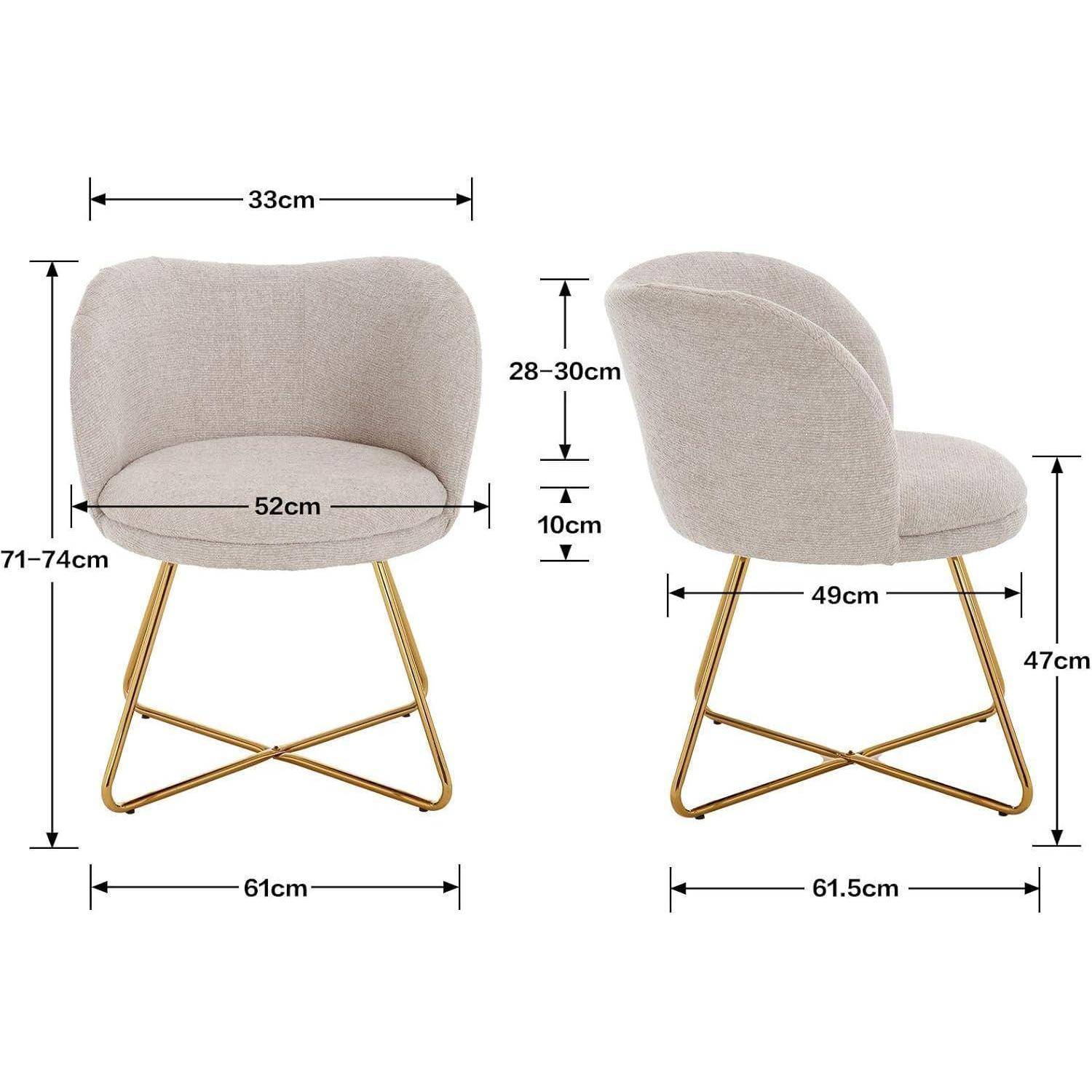Bemaßte Vorder- und Seitenansichten eines beige gepolsterten Stuhls mit goldenen Metallbeinen, die Gesamtgröße und Sitzmessungen in Zentimetern zeigen.