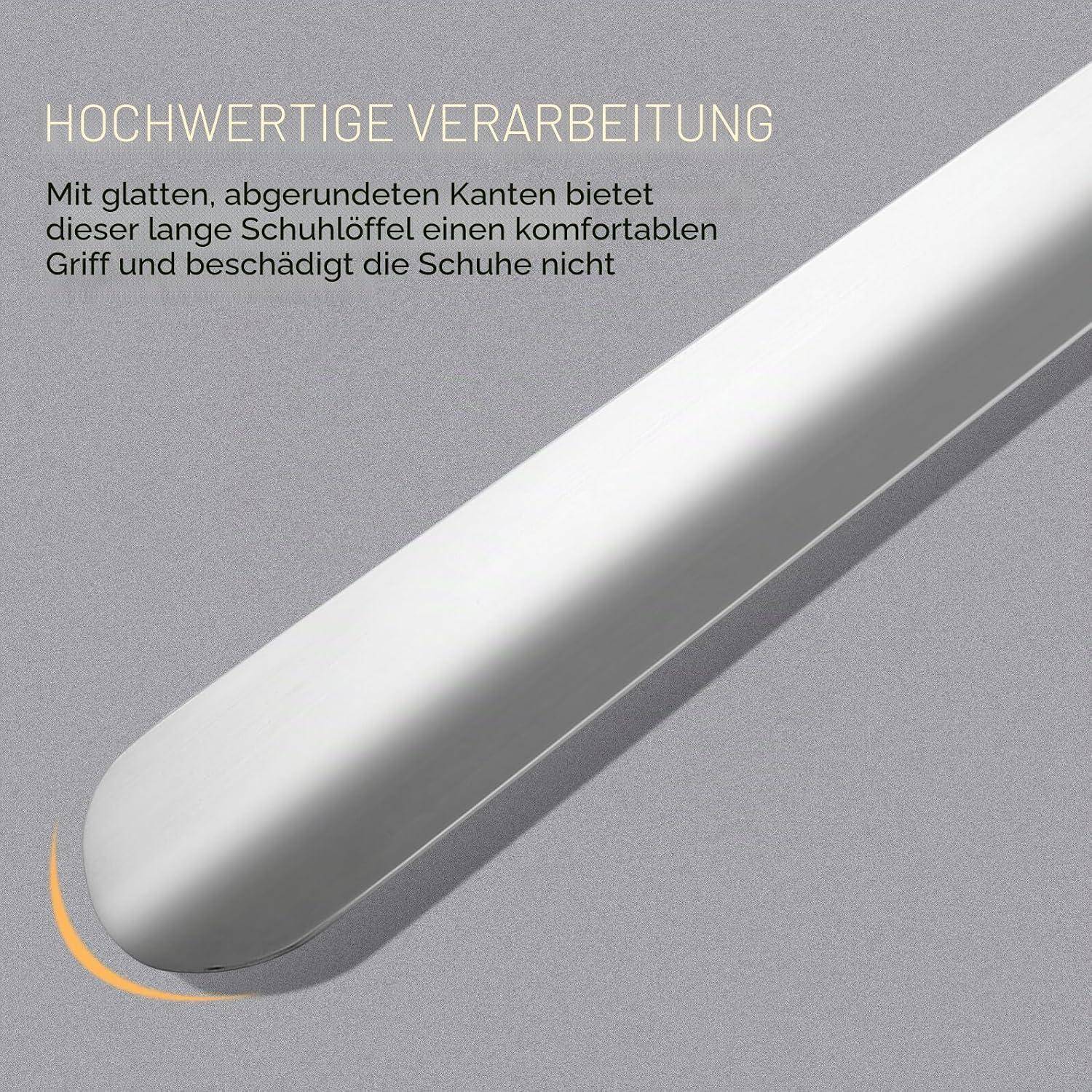 Langer Schuhlöffel mit glatten, abgerundeten Kanten; deutscher Text besagt, dass die hochwertige Verarbeitung einen komfortablen Griff bietet und Schuhe nicht beschädigt.