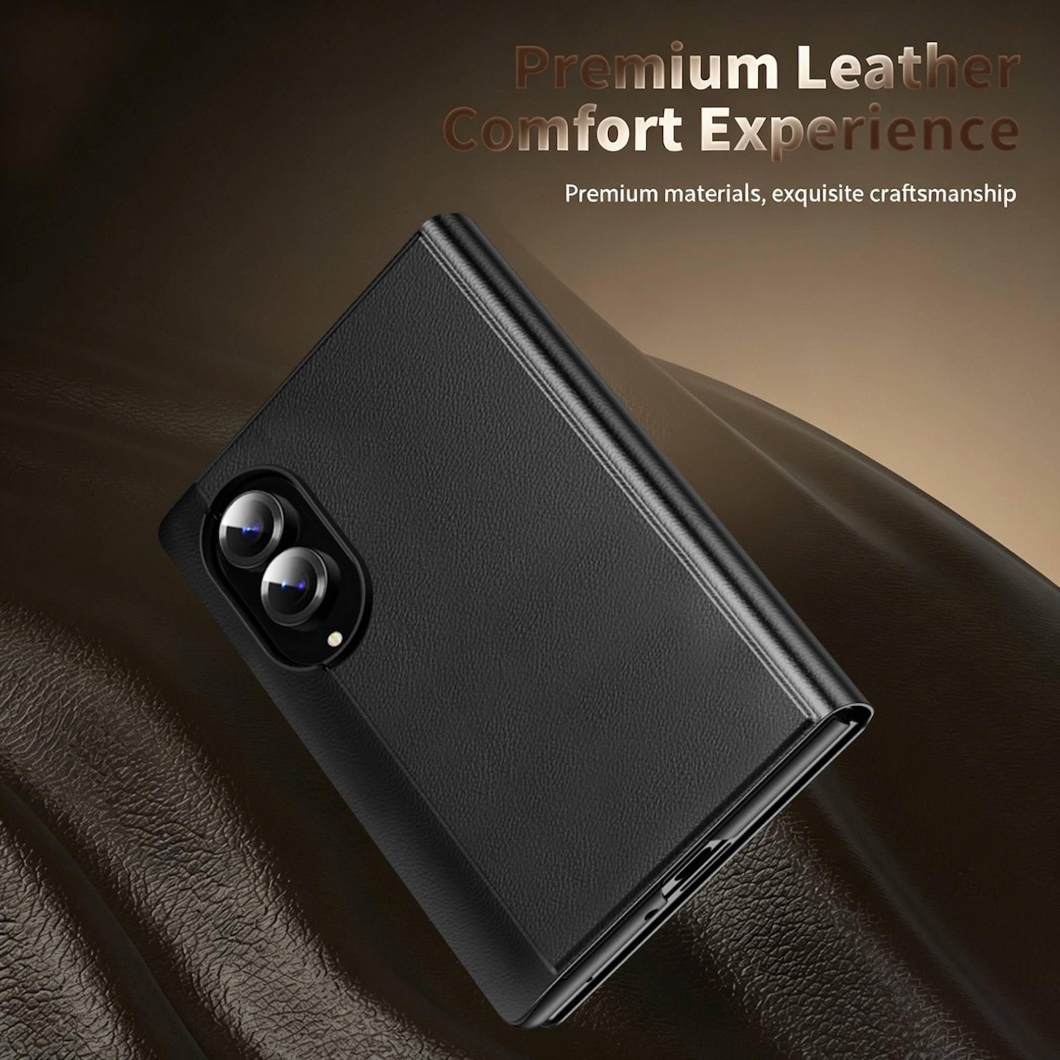 Schwarze, lederstrukturierte Smartphone-Schutzhülle mit doppeltem Kameraausschnitt, auf einer passenden Lederoberfläche gezeigt; Anzeigentext lautet „Premium Leather Comfort Experience