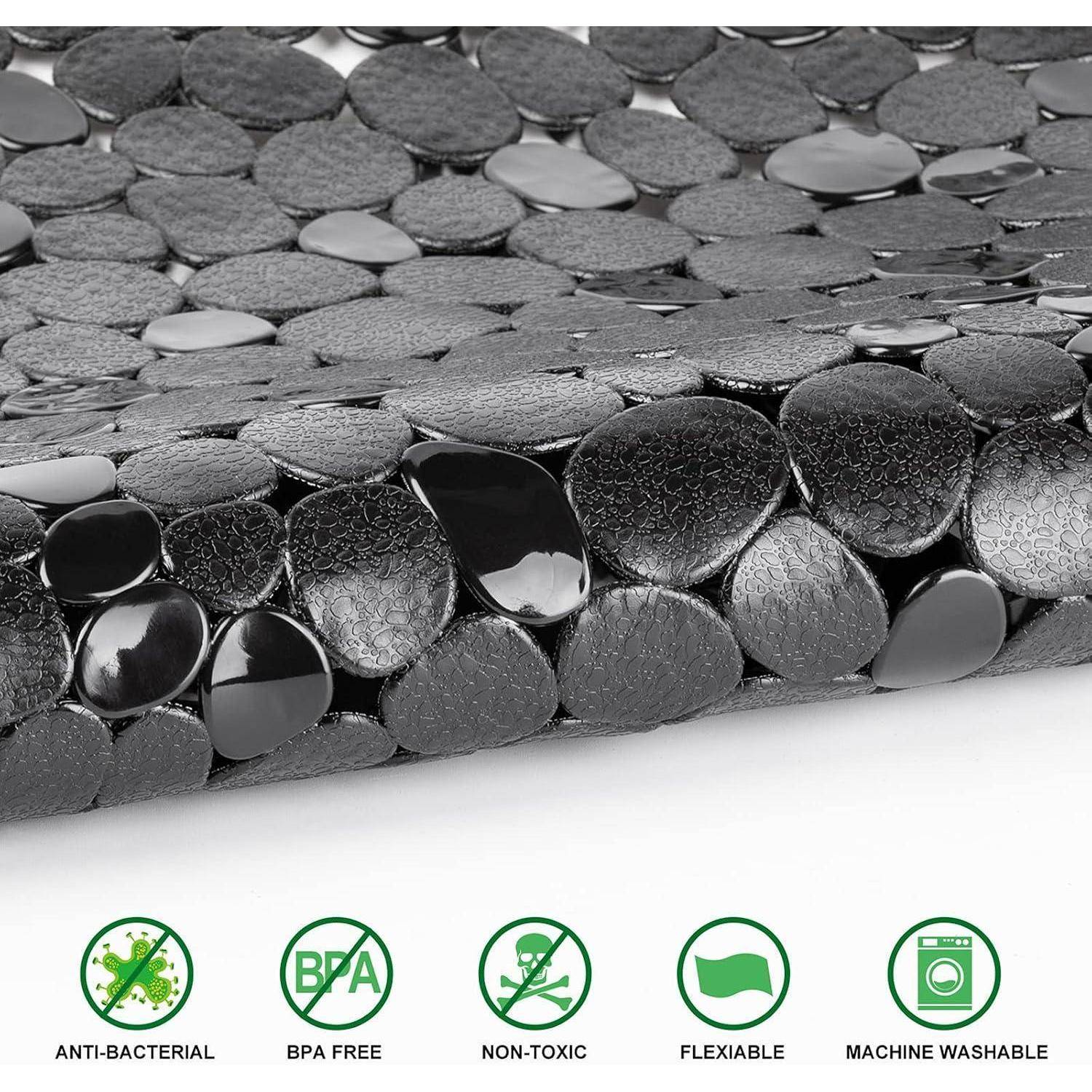 Nahaufnahme eines strukturierten schwarzen gewebten oder kachelartigen Materials mit Produktmerkmal-Symbolen für antibakteriell, BPA-frei, ungiftig, flexibel und maschinell waschbar.