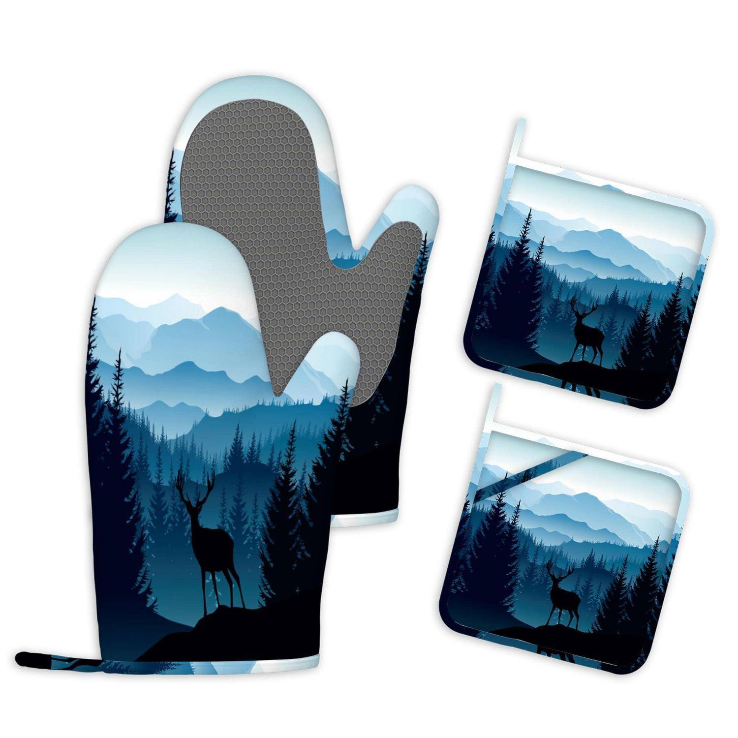Ofenhandschuh und passende Topfuntersetzer mit Berg- und Hirsch-Motiv sowie blauem Waldlandschafts-Druck.
