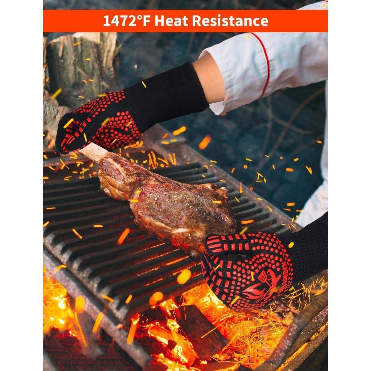 Hitzebeständige Handschuhe halten ein Steak über einem flammenden Grill, mit Text der „1472°F Hitzebeständigkeit