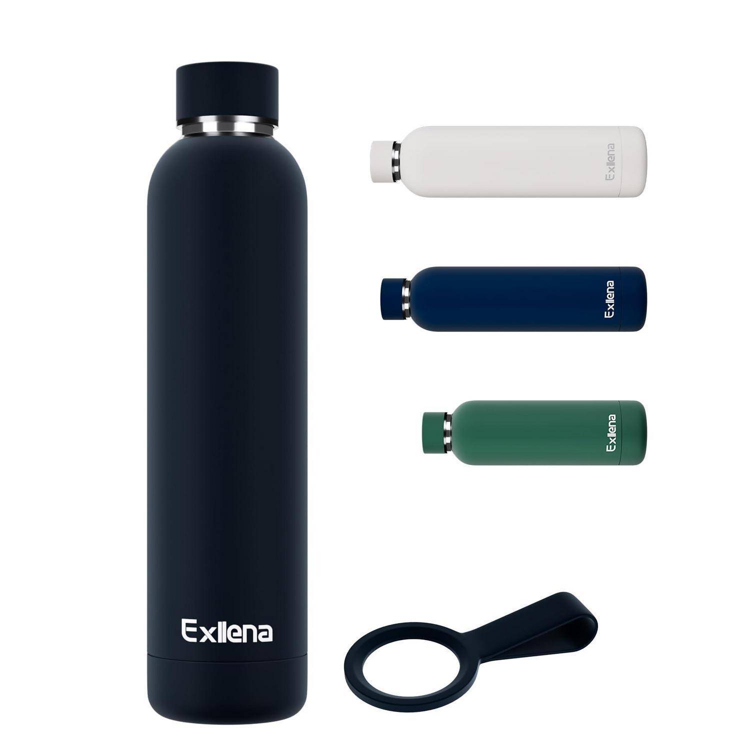 Schwarze Exlena-Wasserflasche mit Verschluss, gezeigt mit weißen, blauen und grünen Farbvarianten und einem ringförmigen Griffzubehör auf weißem Hintergrund.