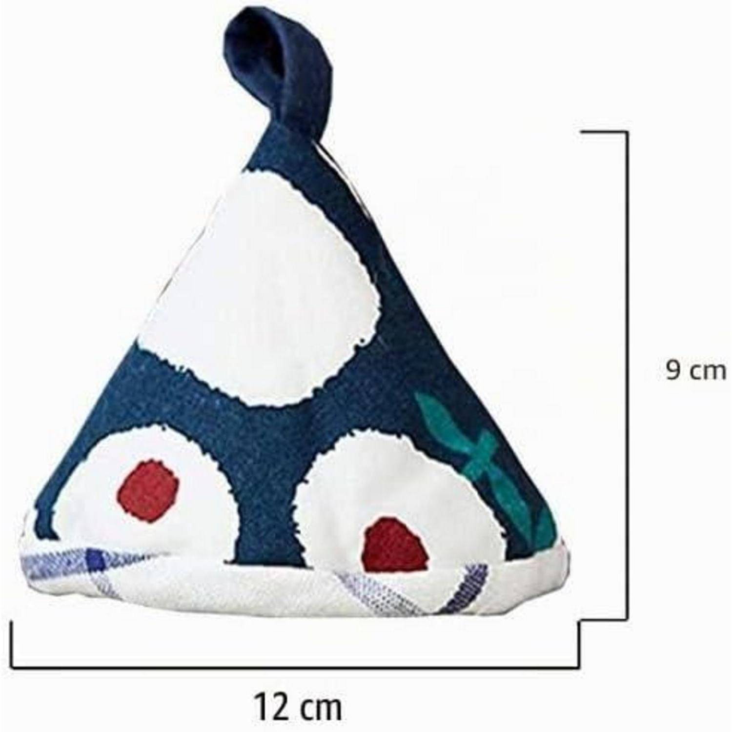 Ein dreieckiger Stoffbeutel mit einer Schlaufenbefestigung oben, dargestellt mit den Abmessungen 12 cm breit und 9 cm hoch.