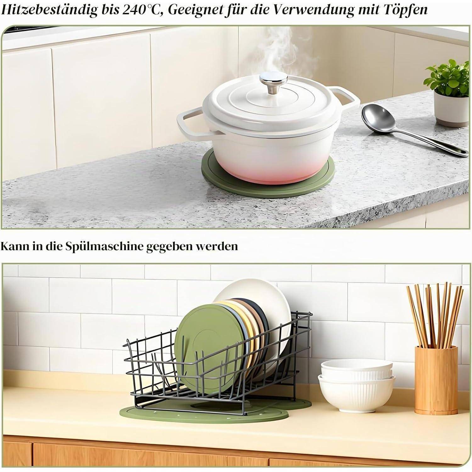 Zwei Fotos von Küchenprodukten zeigen einen grünen Silikonuntersetzer unter einem Topf und unter einem Geschirrständer und heben dabei Hitzebeständigkeit und Spülmaschinensicherheit hervor.