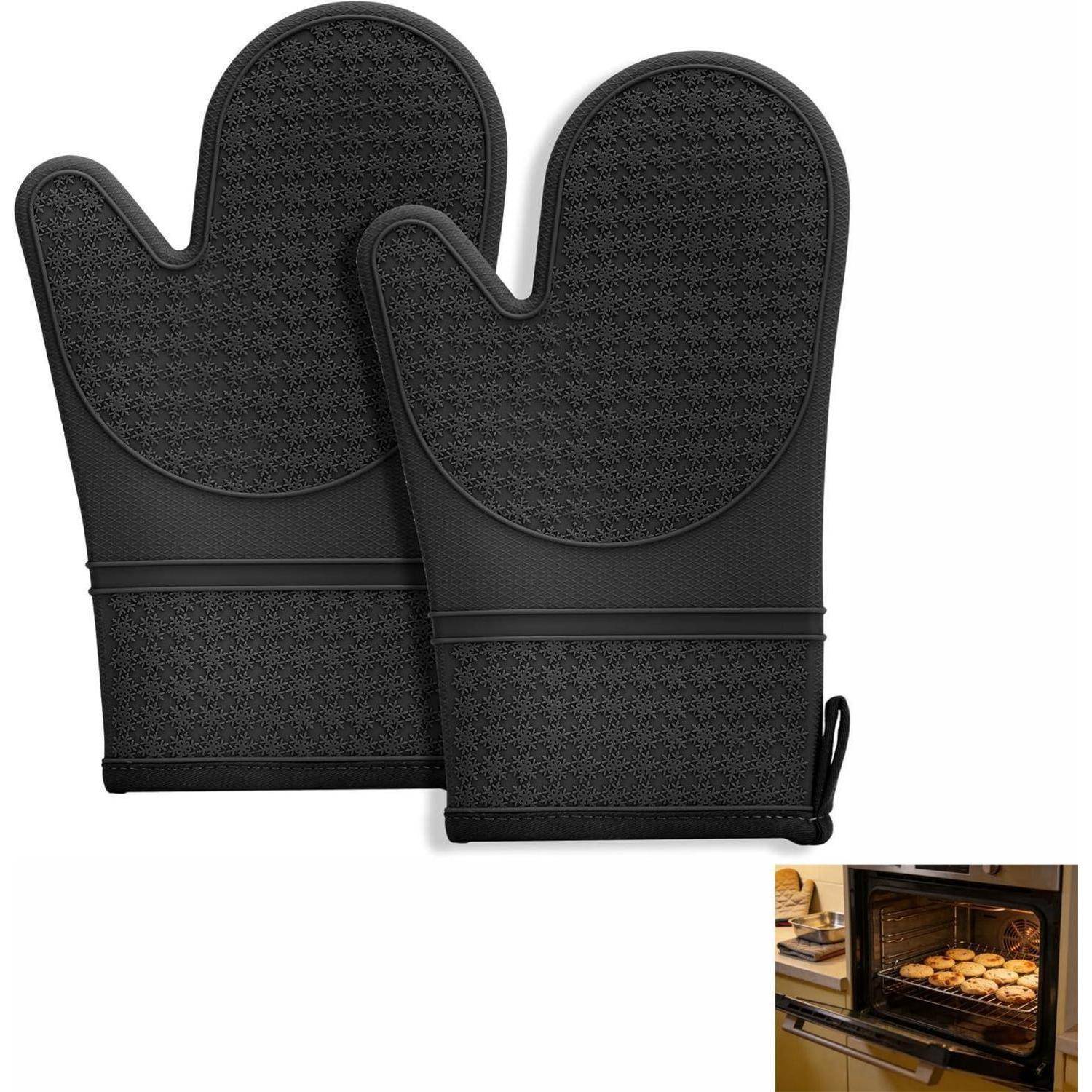Paar schwarzer hitzebeständiger Ofenhandschuhe mit einer kleinen Einsatzaufnahme, die zeigt, wie sie zum Entnehmen von Backwaren aus dem Ofen verwendet werden