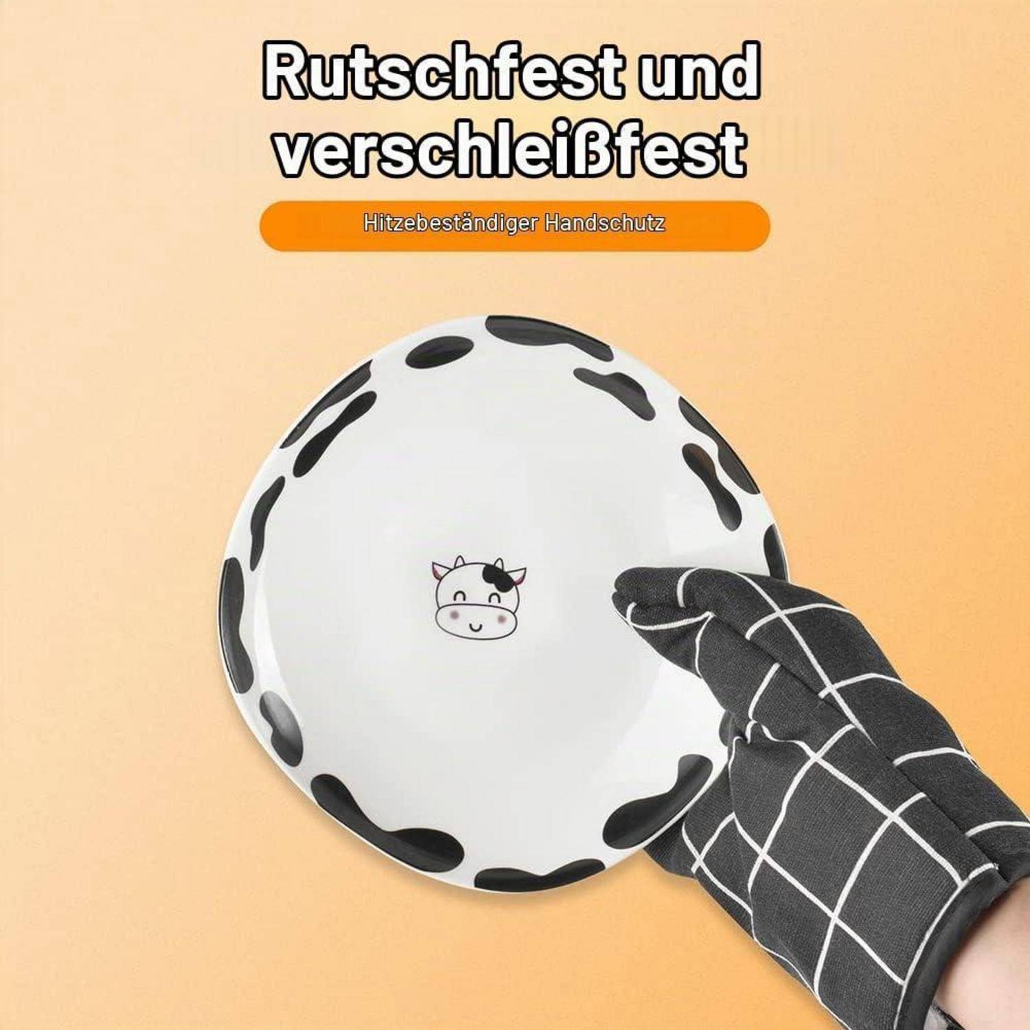 Ofenhandschuh mit Kuhflecken-Muster greift einen runden weißen Teller; deutscher Text besagt „rutschfest und verschleißbeständig
