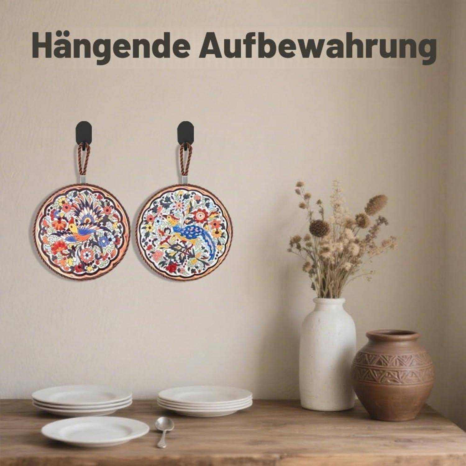 Wand mit dem Titel „Hängende Aufbewahrung