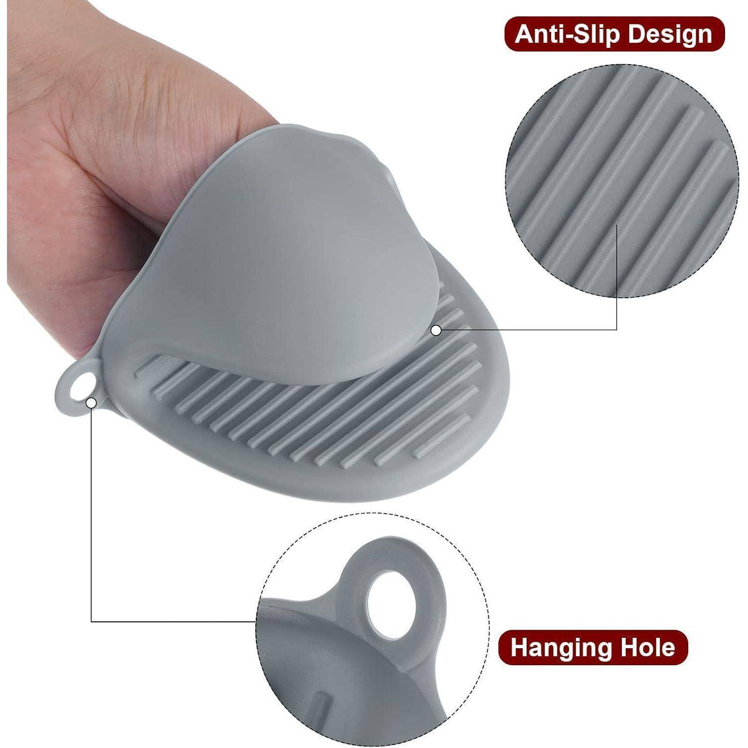 Graue Silikon-Ofenhandschuh-Griffmatte mit gerippter rutschfester Oberfläche und Aufhängeschlaufe, gezeigt mit Beschriftungen für „Rutschfestes Design