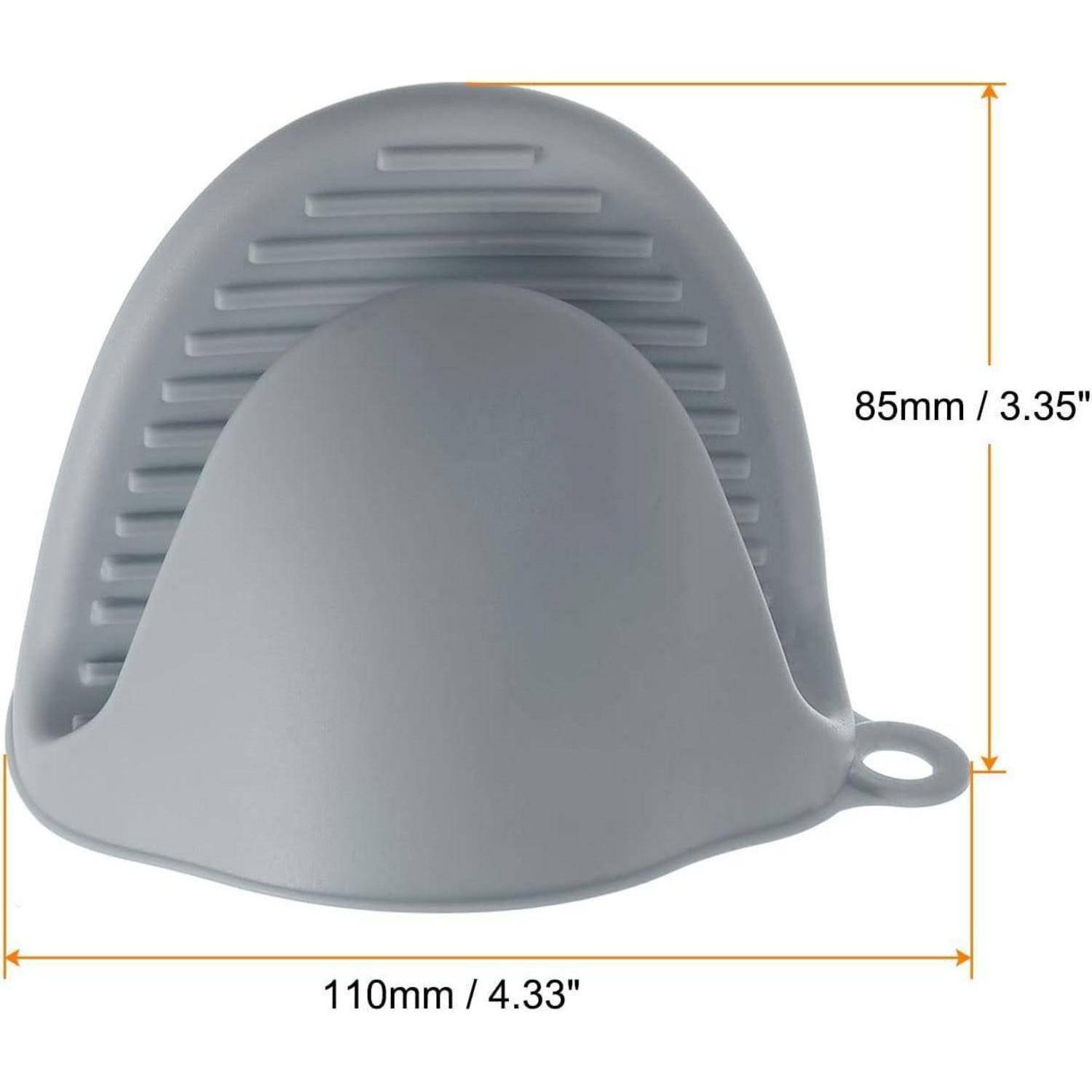 Grauer Silikon-Ofenhandschuh in Vorderansicht mit eingetragenen Abmessungen: 110 mm breit und 85 mm hoch.