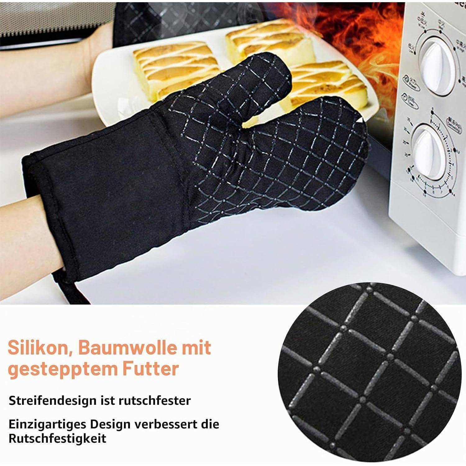 Schwarze gesteppte Ofenhandschuhe schützen die Hände beim Herausnehmen eines heißen Backblechs aus dem Ofen; die Vergrößerung zeigt die rutschfeste gestickte Textur.