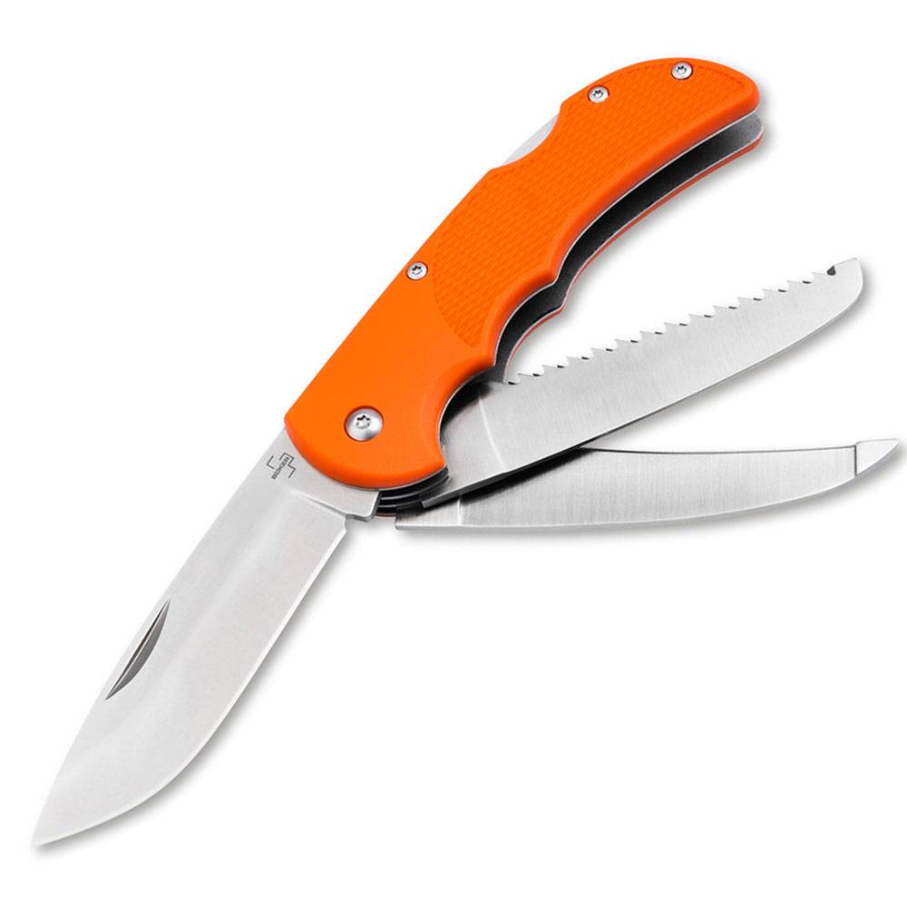 Oranges Taschenmesser mit Klappgriff und drei geöffneten Klingen, darunter eine große glatte Klinge, eine Sägeblattklinge und eine kleinere Werkzeugklinge.