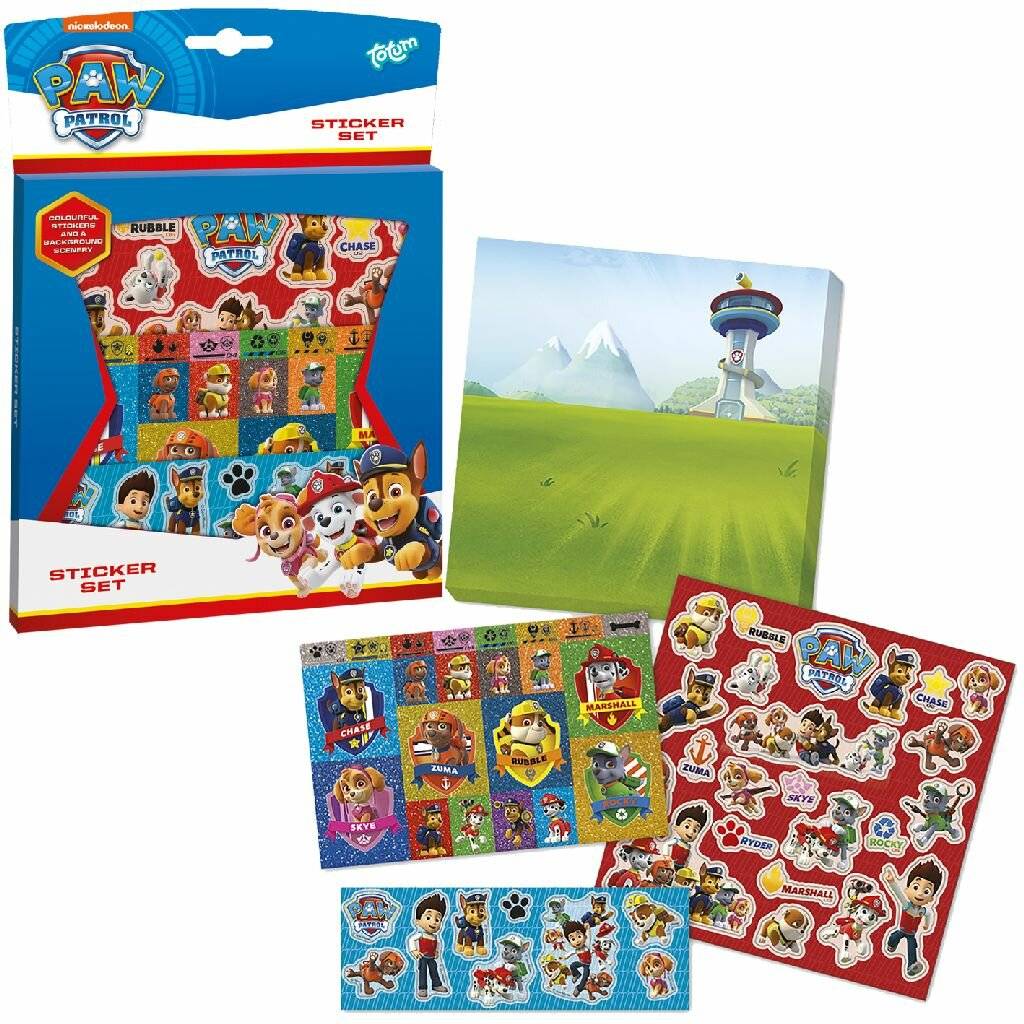 PAW Patrol Aufkleberset-Verpackung mit drei Aufkleberblättern und einem Landschaftshintergrundbild.