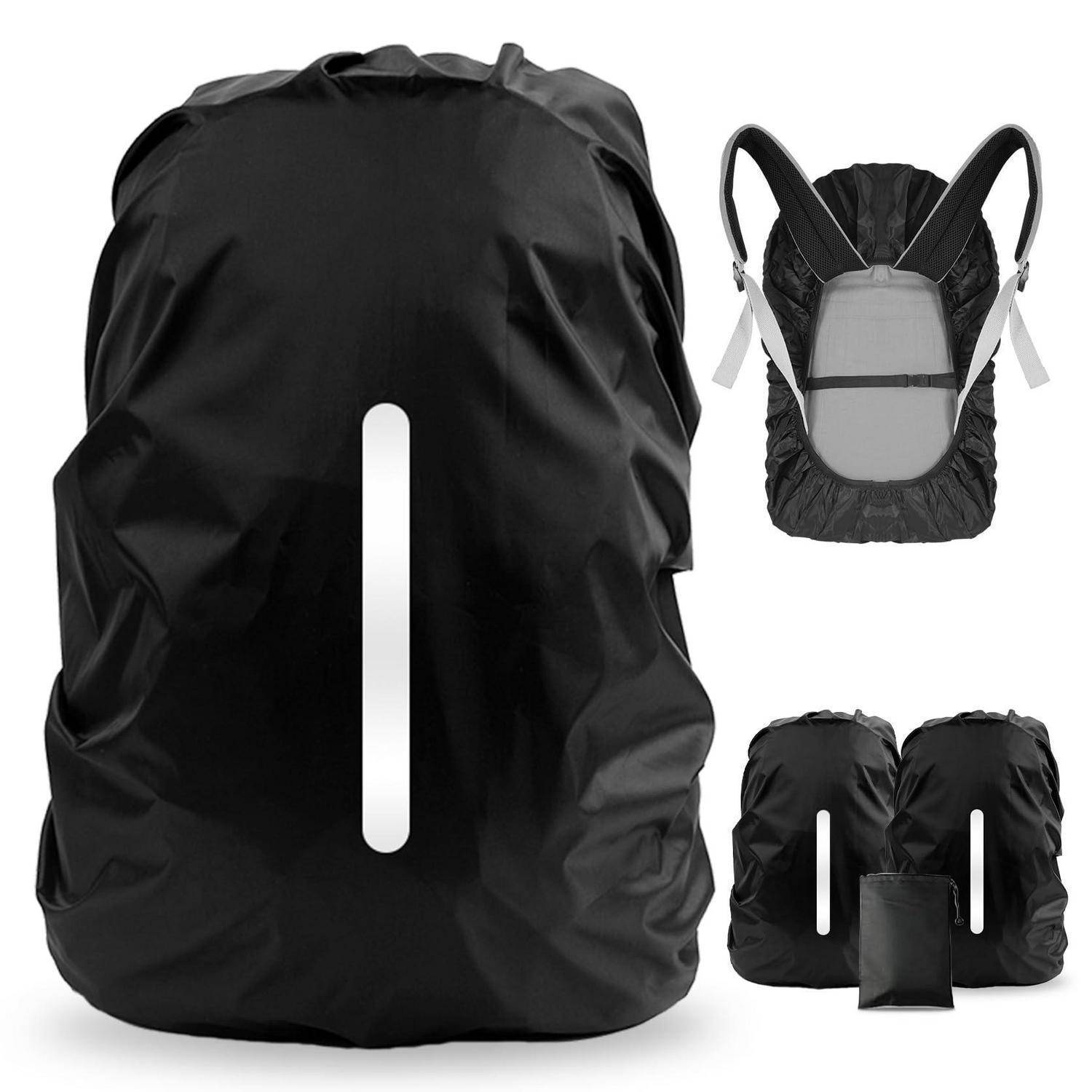 Schwarzer Rucksackregenschutz mit reflektierendem vertikalem Streifen, gezeigt von vorne und hinten mit mitgelieferter Aufbewahrungstasche.