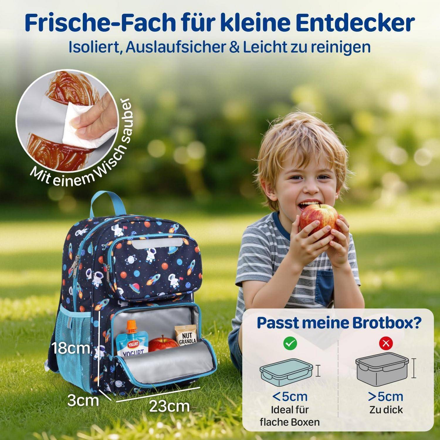 Werbebild eines Kindes, das einen Apfel neben einem Kinderrucksack hält, wobei das einfach zu reinigende, isolierte, auslaufsichere Design und die Schachtelfähigkeit hervorgehoben werden: '5cm' zu dick.
