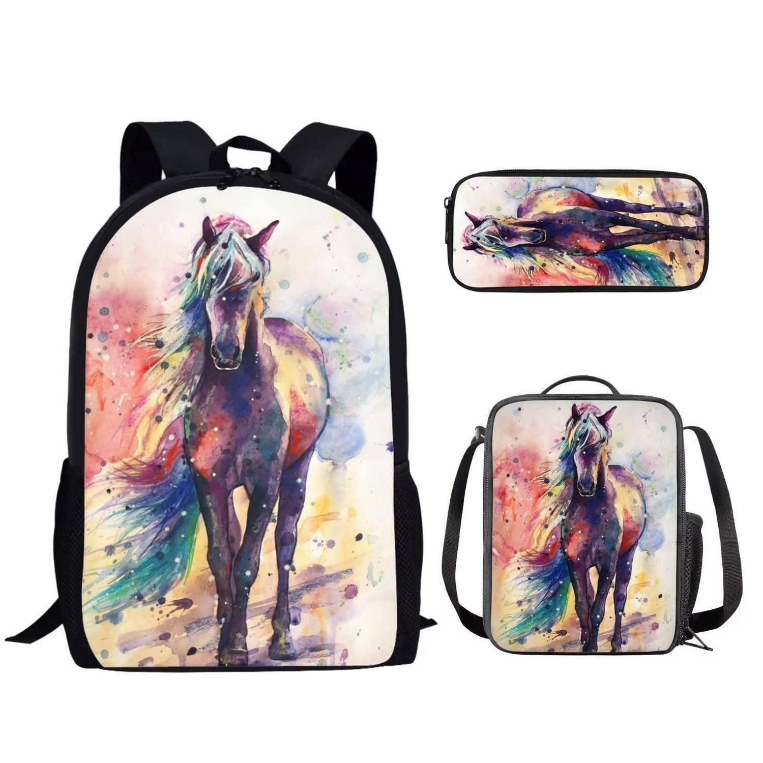 Aquarellpferde-Druck auf einem Rucksack, passendem Stifteetui und Lunchpaket-Set.