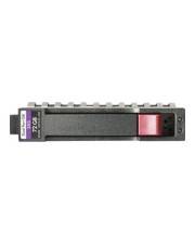 Schwarze HP 72C Druckertintenkassette mit violettem Etikett und rosa Kappe auf weißem Hintergrund