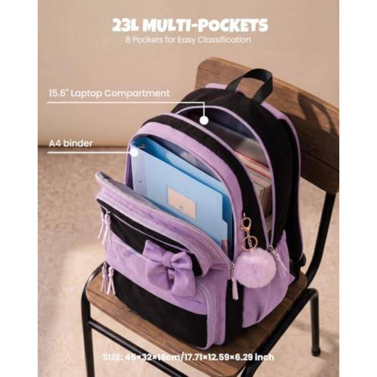 Lavendel-schwarzer Rucksack auf einem Stuhl, beschriftet mit „23L MULTI-POCKETS