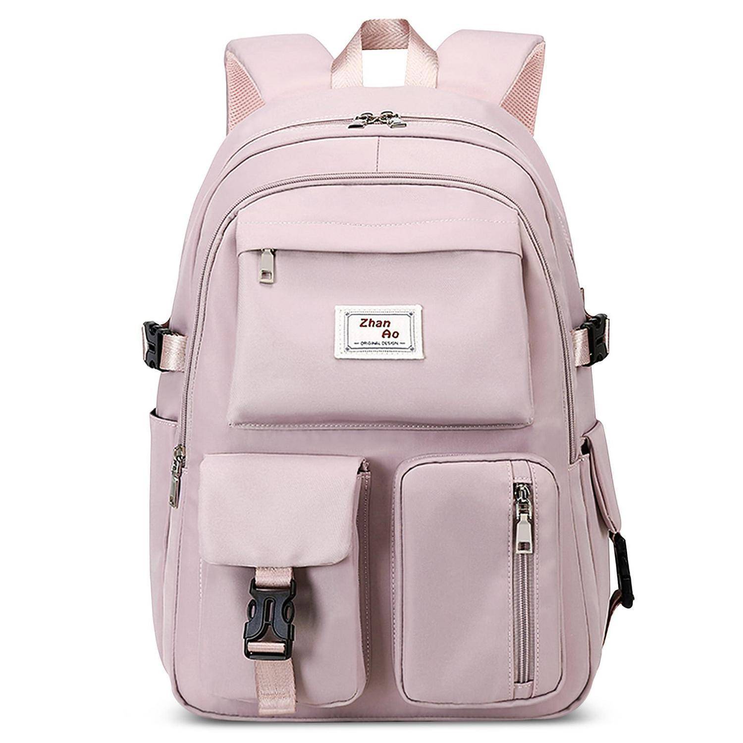 Hellrosa Rucksack mit mehreren vorderen Reißverschlusstaschen, seitlichen Netztaschen, Griffgriff oben und verstellbaren Riemen auf weißem Hintergrund.