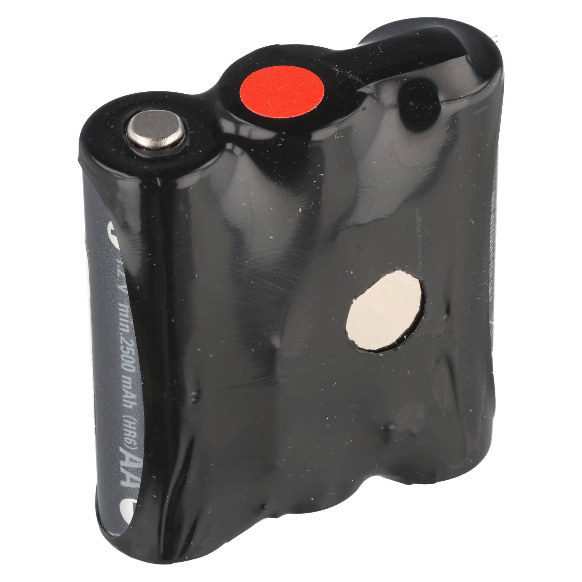 Schwarzes wiederaufladbares Batteriepack mit rotem Bedienknopf oben und Metallklemme, isoliert auf weißem Hintergrund dargestellt.