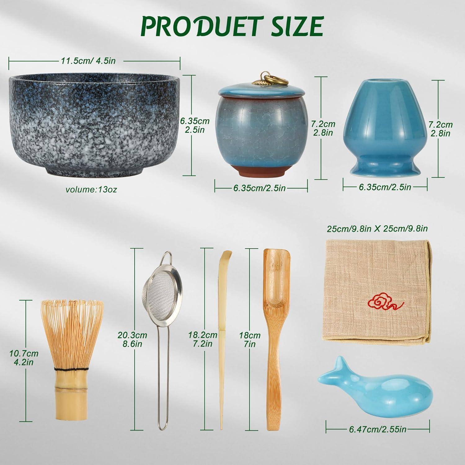 Produktgrößentabelle mit einer 13-oz-Teeschale, einem Glas mit Deckel, einer Vase, einem Bambusbesen, einem Sieb, einem Löffel, einem Tuch und einem walförmigen Tee-Werkzeug mit Abmessungen.