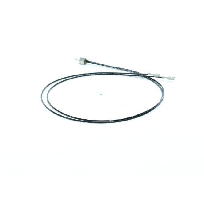 Aufgerolltes schwarzes Kabel mit Steckverbindern an beiden Enden, shown on a white background.