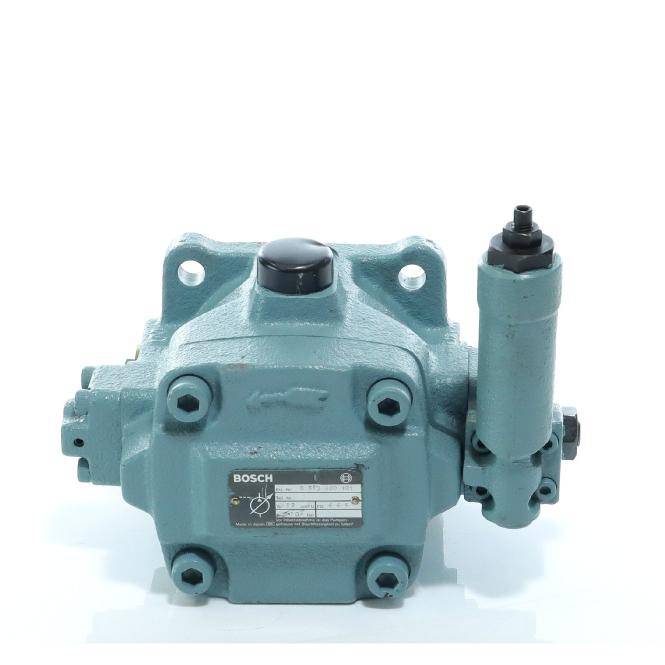 Blau-schwarze Bosch-Industriehydraulikpumpe mit seitlich angebrachtem zylindrischem Bauteil, gezeigt auf weißem Hintergrund.