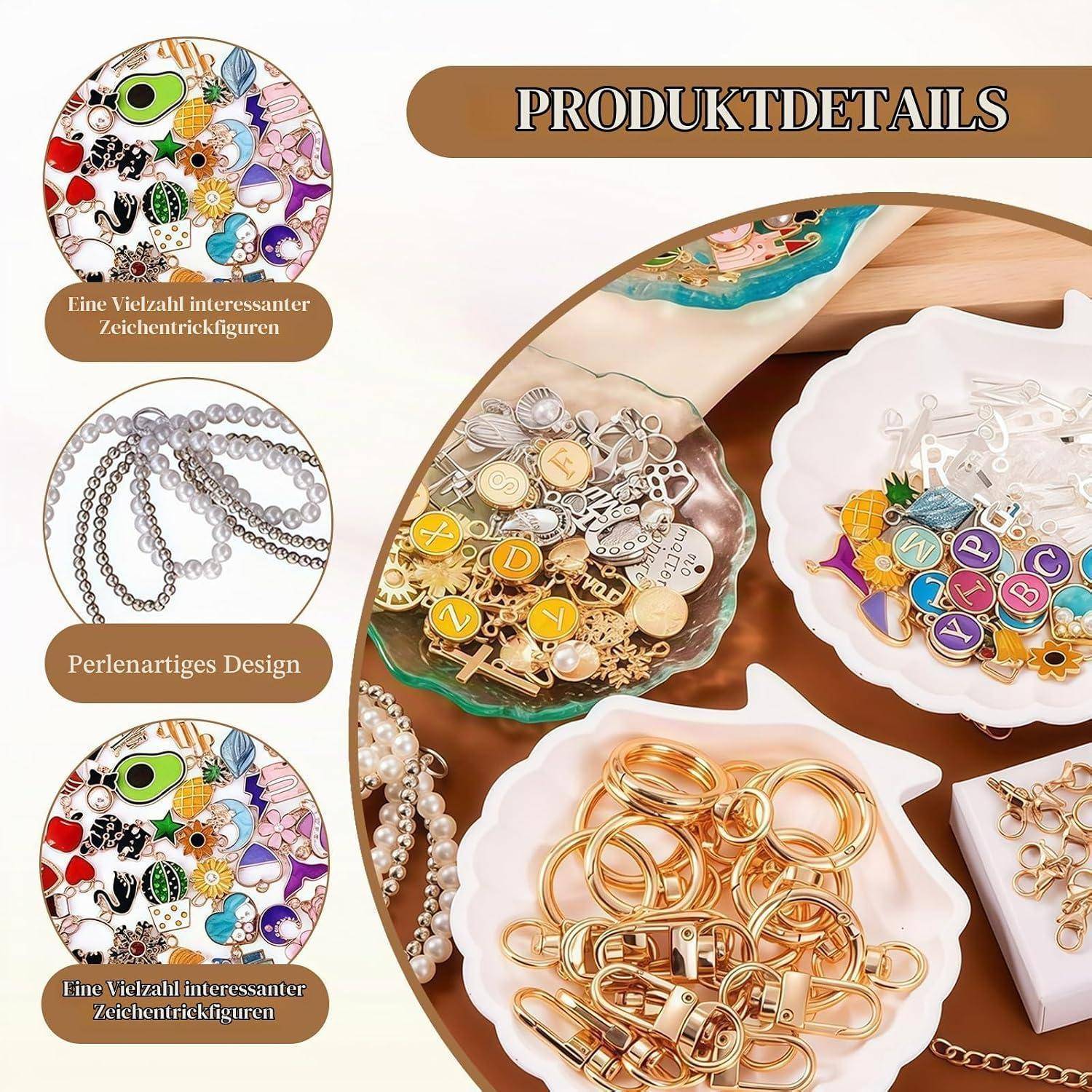 Produktdetail-Collage mit verschiedenen Charm- und Schmuckzubehörteilen, darunter bunte dekorative Figuren, perlmuttähnliche Ketten, Ringe, Verschlüsse und Perlen in kleinen Schüsseln.