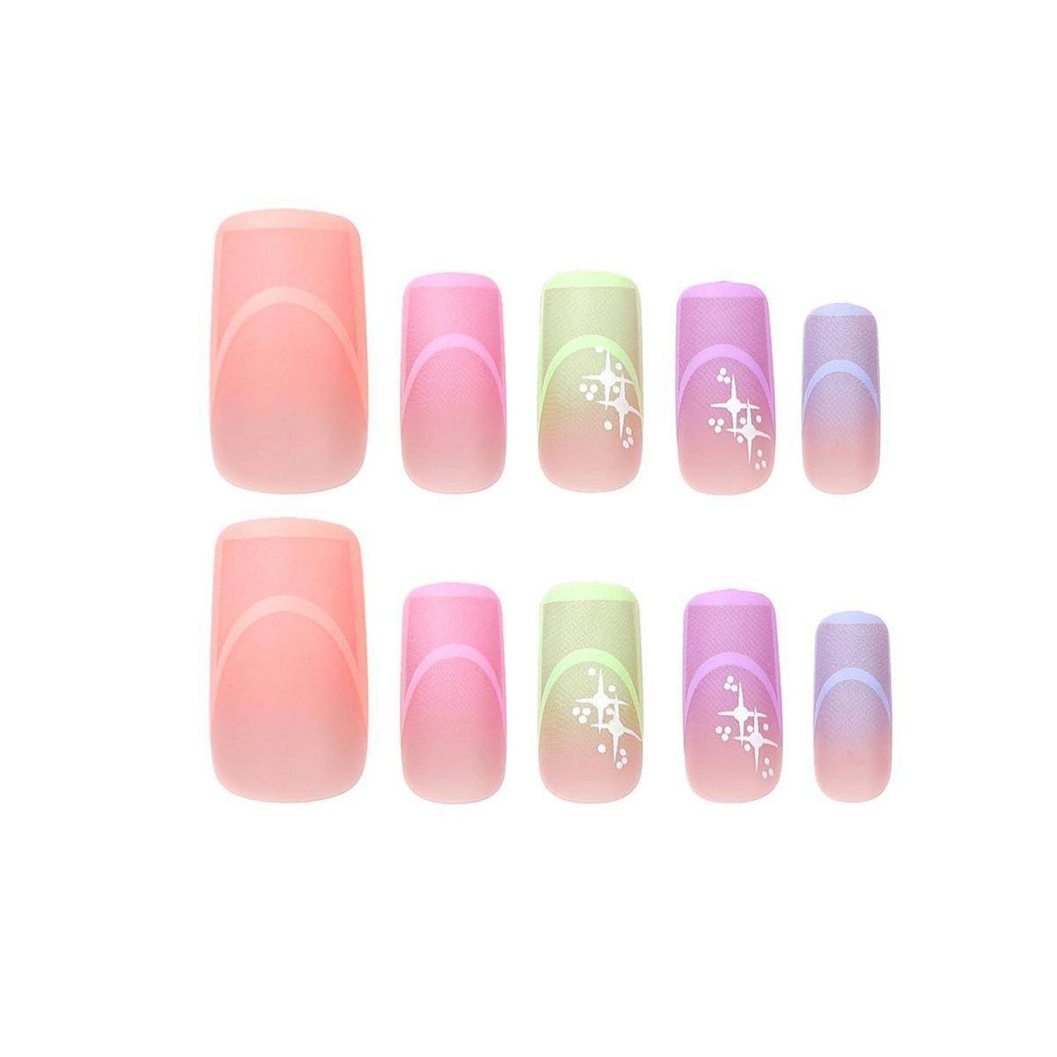 Zwei Reihen mit je fünf Designs für Haft-Nägel in Pastelltönen auf weißem Hintergrund, mit Ombré-Nägeln in Rosa, Grün und Violett sowie funkelnden Akzentnägeln.