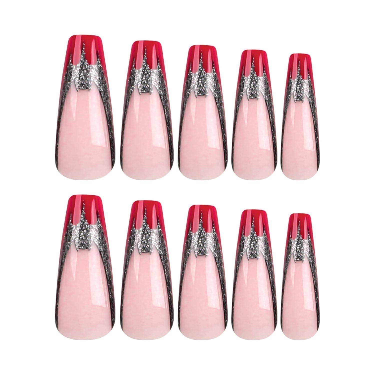 Zwei Reihen mit je fünf roten, rosa und silbernen langen Nageldesigns auf weißem Hintergrund, die ein zusammenpassendes Maniküre-Set zeigen.
